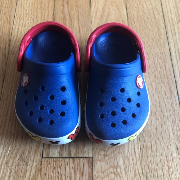 6c crocs